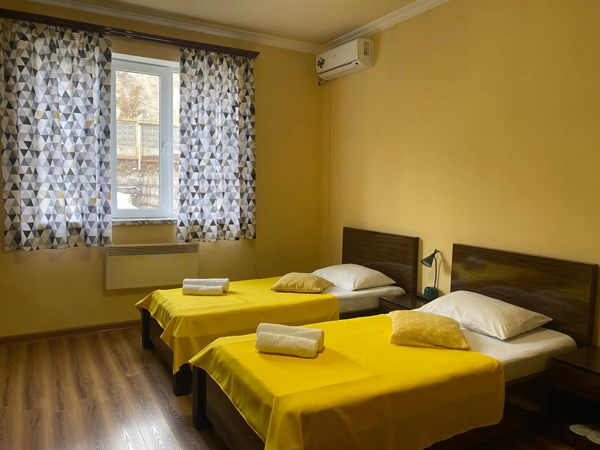 Guesthouse Aygestan Γιερεβάν Εξωτερικό φωτογραφία